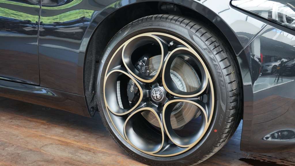Alfa Romeo Giulia, foto 4