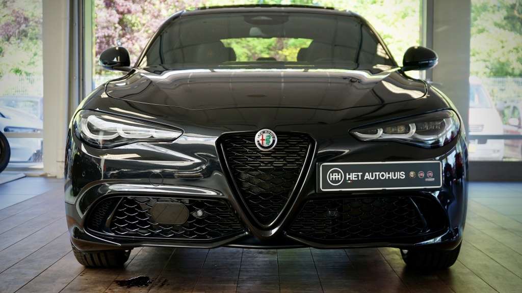 Alfa Romeo Giulia, foto 3
