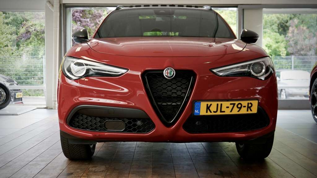 Alfa Romeo Stelvio, foto 3